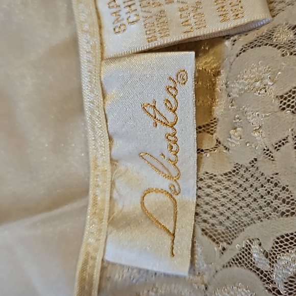 Delicates Lingerie Nightgown Nighty Beige Color Spaghetti Strap Lacey Size S - Picture 8 of 15